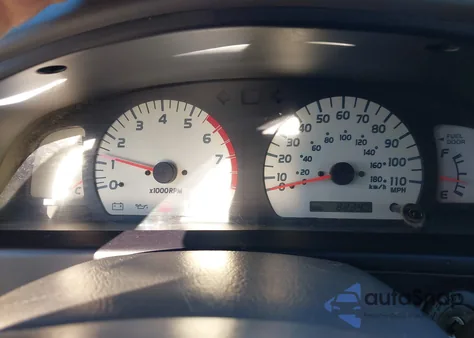 2004 Toyota Tacoma z USA, uszkodzony, nr VIN 5TEWM72N04Z344465